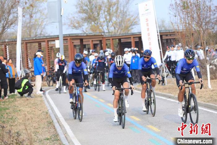 2024年北京自行车俱乐部联赛公路测试赛在永定河