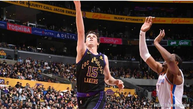 雷霆大胜湖人三连胜稳居联盟第一