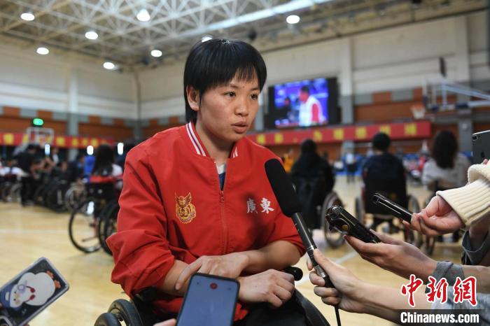 首都举行的全国轮椅篮球训练营圆满闭营：选拔